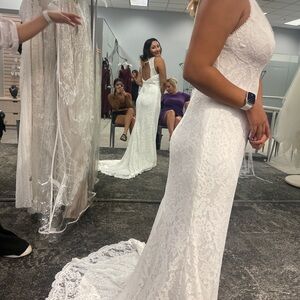 David's Bridal White Lace Wedding Dress